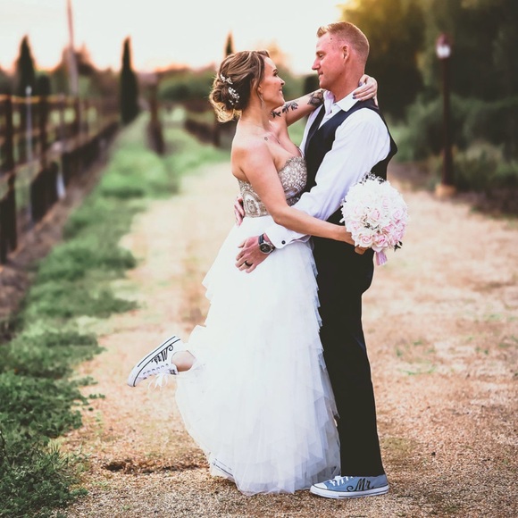 Meet your Posher, Mandi - Picture 3 of 11